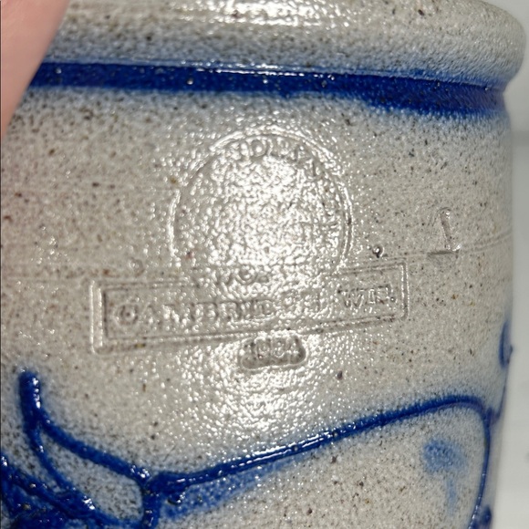 VTG Rowe Salt Glazed Pottery Crock w/ Pig 1984 Pottery Pig Crock - Picture 2 of 12